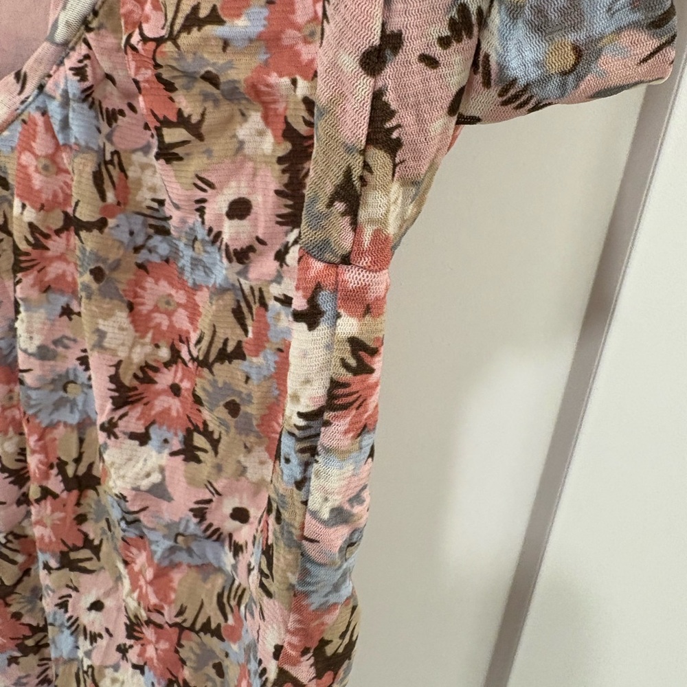 Vintage Y2K Floral Lettuce Hem Mesh Fitted Stretchy Top Size Large - Picture 4 of 15
